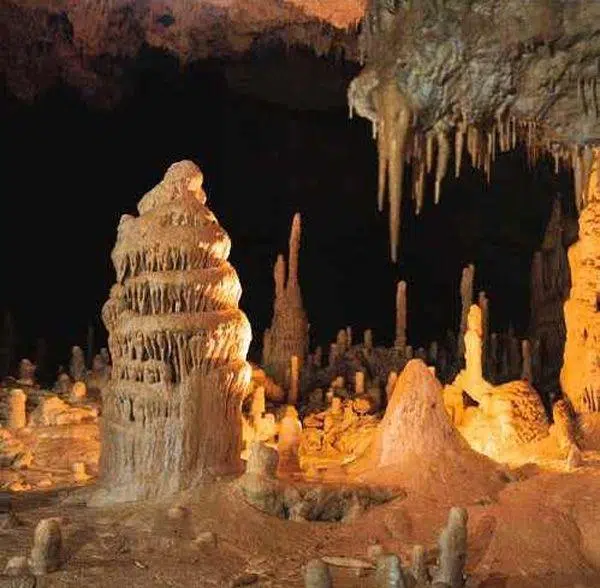 fränkischen schweiz tropfsteinhöhle